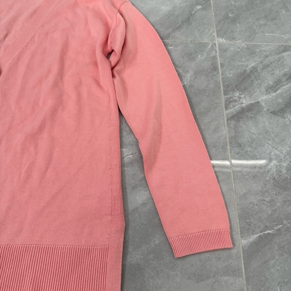 Women’s Talbots Button Front Girlfriend Cardigan Long Sleeve V-Neck Sweater XS - Picture 9 of 16